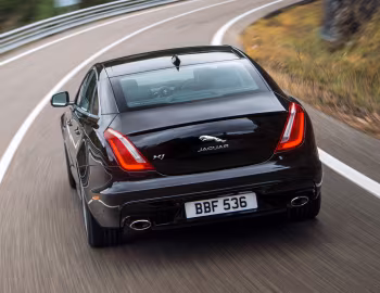 Jaguar XJ R Sport [UK-spec] (X351) '2015–19