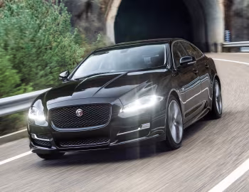 Jaguar XJ R Sport [UK-spec] (X351) '2015–19