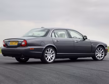 Jaguar XJ Sovereign (X358) '2007–09