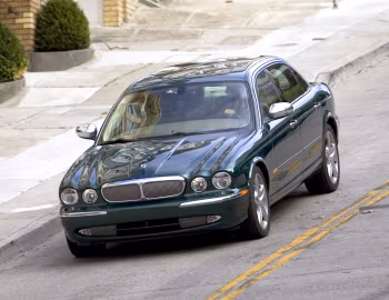 2004–07 Jaguar XJ Super V8 [North America] (X350) '2003–07