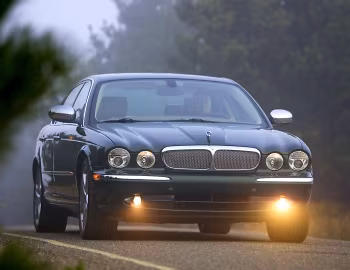 2004–07 Jaguar XJ Super V8 [North America] (X350) '2003–07