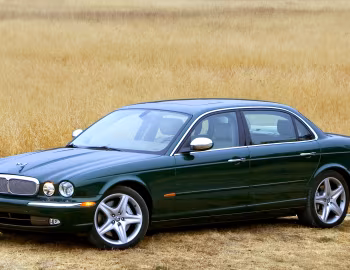 2004–07 Jaguar XJ Super V8 [North America] (X350) '2003–07