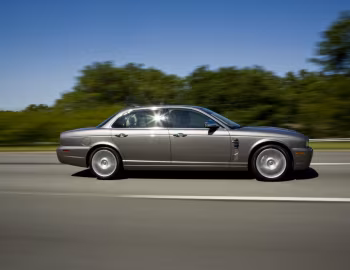 2009 Jaguar XJ Vanden Plas (X358) '2008–09