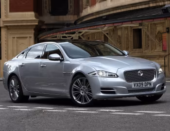 Jaguar XJL [UK-spec] (X351) '2010–15