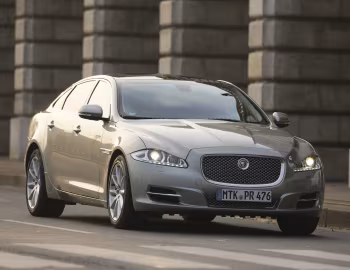 Jaguar XJL [Worldwide] (X351) '2009–15