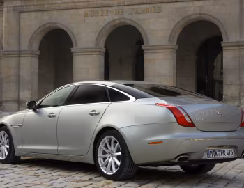Jaguar XJL [Worldwide] (X351) '2009–15