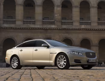 Jaguar XJL [Worldwide] (X351) '2009–15