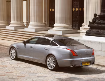 Jaguar XJL [UK-spec] (X351) '2010–15
