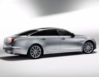 Jaguar XJL [UK-spec] (X351) '2010–15