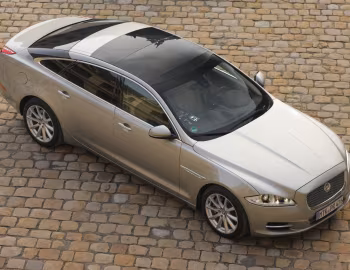 Jaguar XJL [Worldwide] (X351) '2009–15