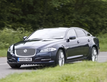 Jaguar XJL [UK-spec] (X351) '2010–15