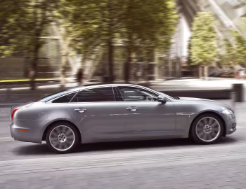 Jaguar XJL [UK-spec] (X351) '2010–15