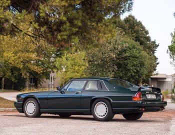 Jaguar XJR-S 6.0 by JaguarSport [EU-spec] '1990