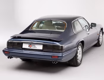 Jaguar XJR-S 6.0 by JaguarSport [UK-spec] '1991–93