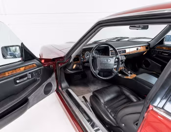 Panel frontal Jaguar XJR-S 6.0 by JaguarSport [Worldwide] '1991–93