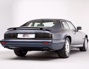 Jaguar XJR-S 6.0 by JaguarSport [UK-spec] '1991–93