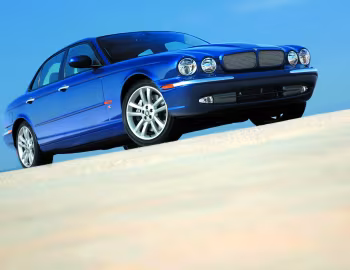 Jaguar XJR [Worldwide] (X350) '2003–07