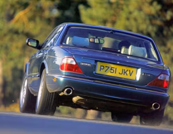 Jaguar XJR [UK-spec] (X308) '1997–2003
