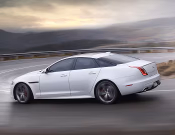 2016–19 Jaguar XJR [North America] (X351) '2015–19