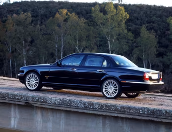 Jaguar XJR [Worldwide] (X350) '2003–07