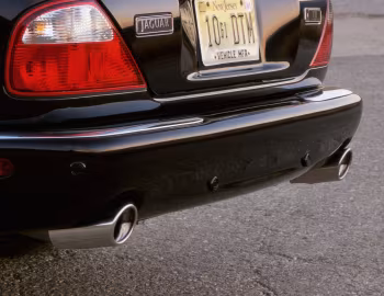 1998–2003 Jaguar XJR [North America] (X308) '1997–2003