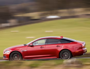 Jaguar XJR [UK-spec] (X351) '2015–19