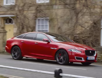 Jaguar XJR [UK-spec] (X351) '2015–19