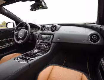 Interior 2016–19 Jaguar XJR [North America] (X351) '2015–19