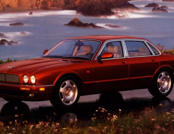 1995–97 Jaguar XJR [North America] (X300) '1994–97