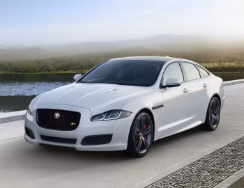 2016–19 Jaguar XJR [North America] (X351) '2015–19