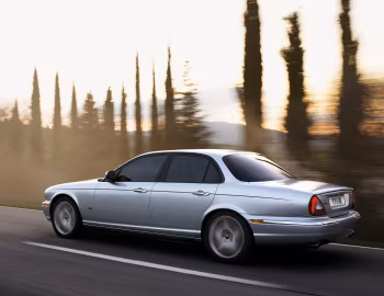 Jaguar XJR [Worldwide] (X350) '2003–07