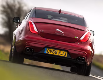 Jaguar XJR [UK-spec] (X351) '2015–19