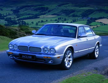 Jaguar XJR [UK-spec] (X308) '1997–2003