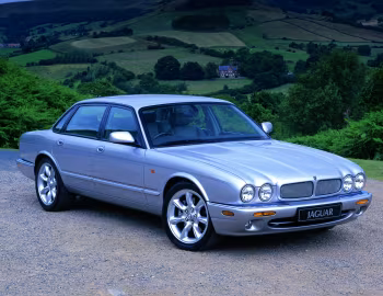 Jaguar XJR [UK-spec] (X308) '1997–2003