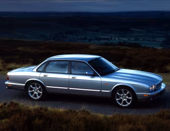 Jaguar XJR [UK-spec] (X308) '1997–2003