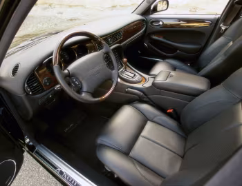 Interior 1998–2003 Jaguar XJR [North America] (X308) '1997–2003