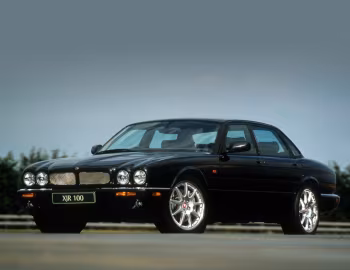 Jaguar XJR 100 (X308) '2002