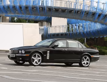 Jaguar XJR Portfolio (X350) '2006