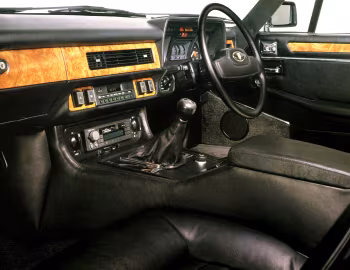 Panel frontal Jaguar XJ-SC [UK-spec] '1983–87
