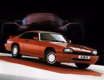 Jaguar XJR-S 6.0 by JaguarSport [EU-spec] '1990