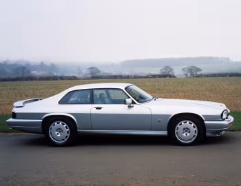 Jaguar XJR-S 6.0 by JaguarSport [UK-spec] '1991–93