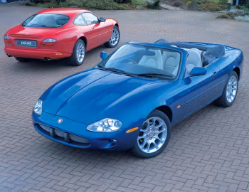 Jaguar XKR Convertible & Jaguar XKR Coupe