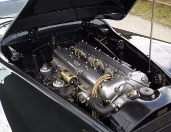 Bajo el capó 1952–54 Jaguar XK120 M Roadster '1951–54