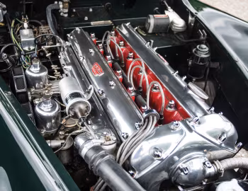 Bajo el capó 1955–57 Jaguar XK140 MC Drophead Coupe [North America] '1954–57