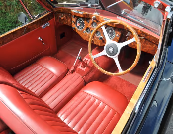 Interior Jaguar XK140 Drophead Coupe [UK-spec] '1954–57