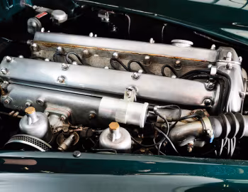 Bajo el capó Jaguar XK140 Drophead Coupe '1954–57