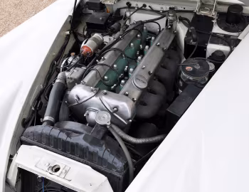 Bajo el capó Jaguar XK150 Roadster '1958–61