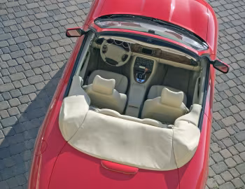 2005 Jaguar XK8 Convertible [North America] (X100) '2004–05