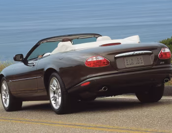 2001–02 Jaguar XK8 Convertible [North America] (X100) '2000–02