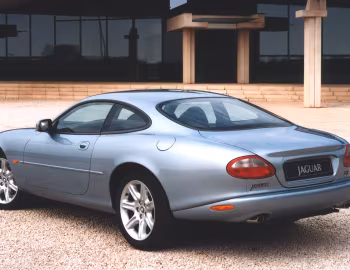 Jaguar XK8 Coupe [UK-spec] (X100) '1996–2000